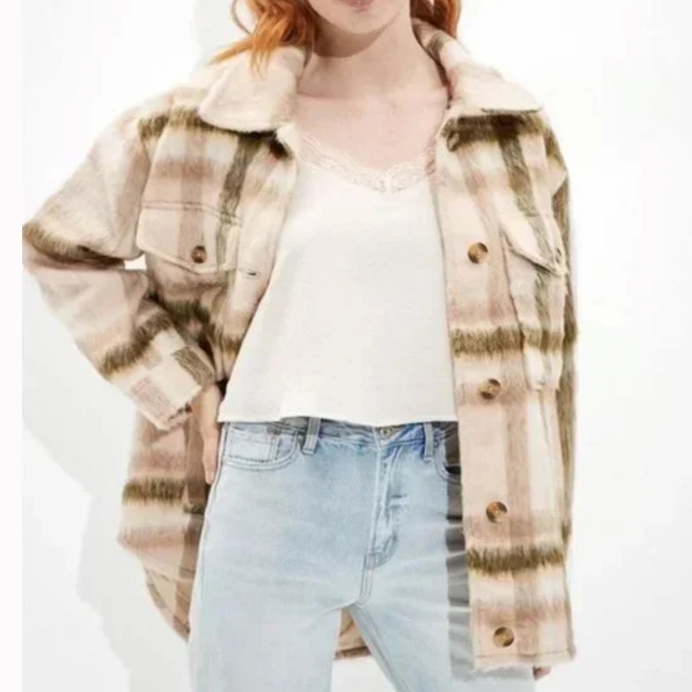 American Eagle Outfitters Plaid Jacket in Cream and Green